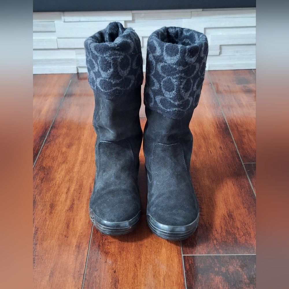 COACH Tatum Suede Boots - Womens Size 5.5 M - Black EUC - Picture 3 of 8